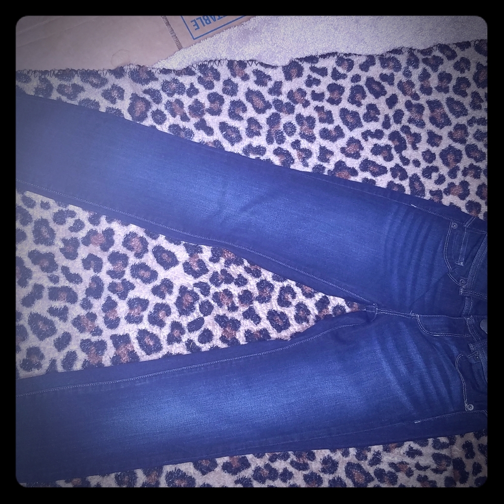 straight leg jeans